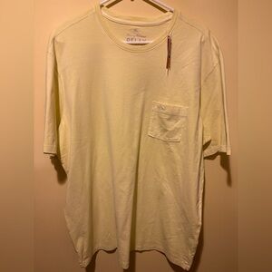 NWT Tommy Bahama relax  pocket t-shirt.